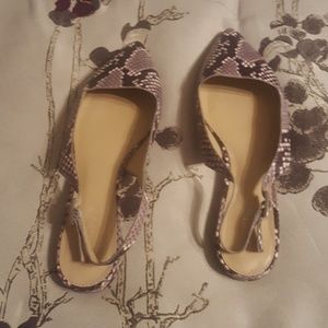 Michael Kors dress flats